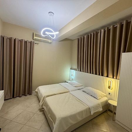 Hotel Kaloshi Mezez Экстерьер фото