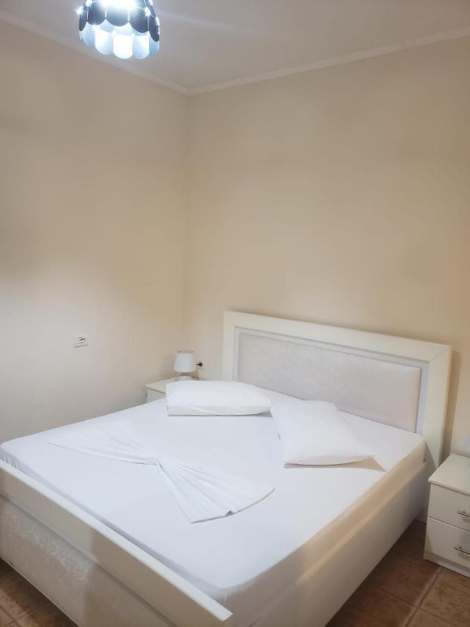 Hotel Kaloshi Mezez Экстерьер фото